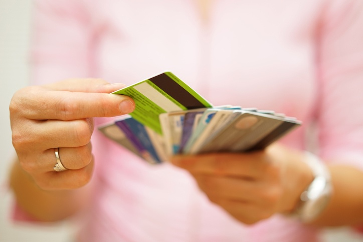 Credit cards and College students: A good idea?